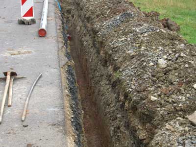 Bild: Graben f&uuml;r Versorgungsleitung